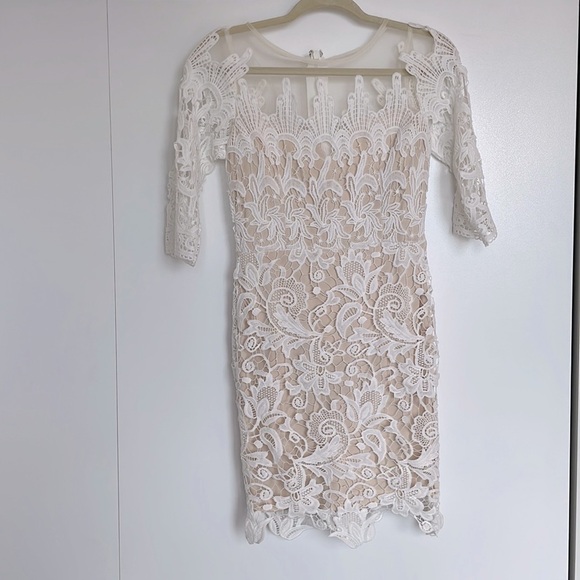 Soieblu Dresses & Skirts - Soieblu | Lace Dress 💍💋